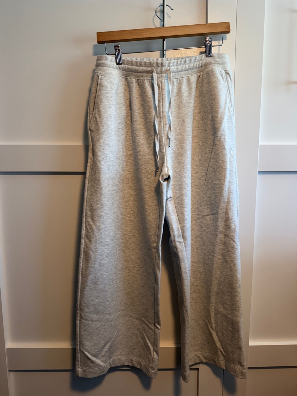 Women's Light Gray Wide-Leg Track Pants with Drawstring Waist, never worn